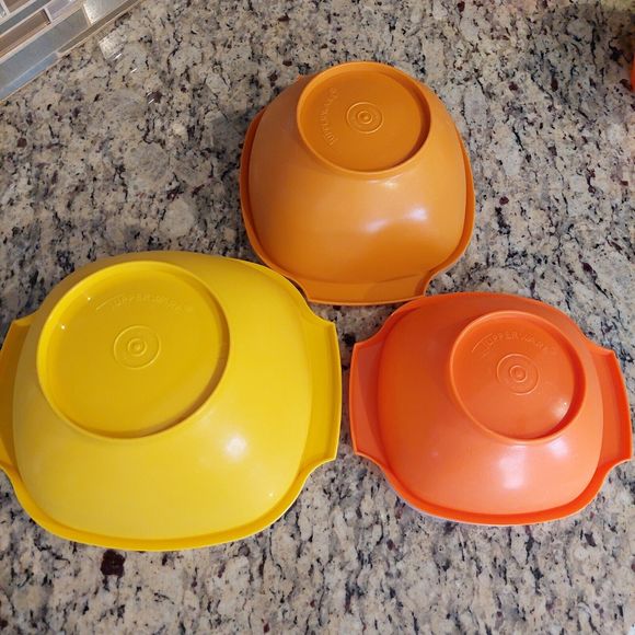 Tupperware | Kitchen | Vintage Tupperware Servalier Harvest Colors ...